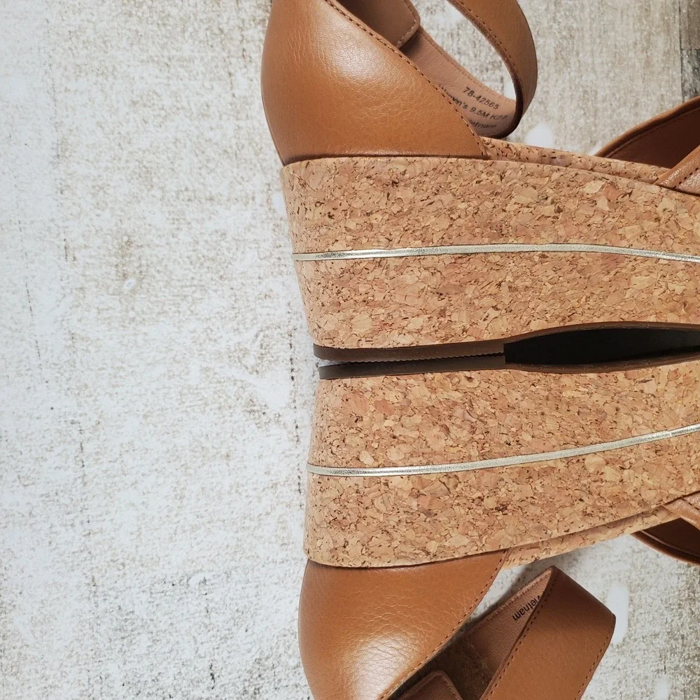 Johnston & Murphy Gigi Womens Sandal Sz 9.5 M Tan Leather Cross-Band Ankle Strap